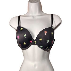 PINK t shirt bra with palm trees